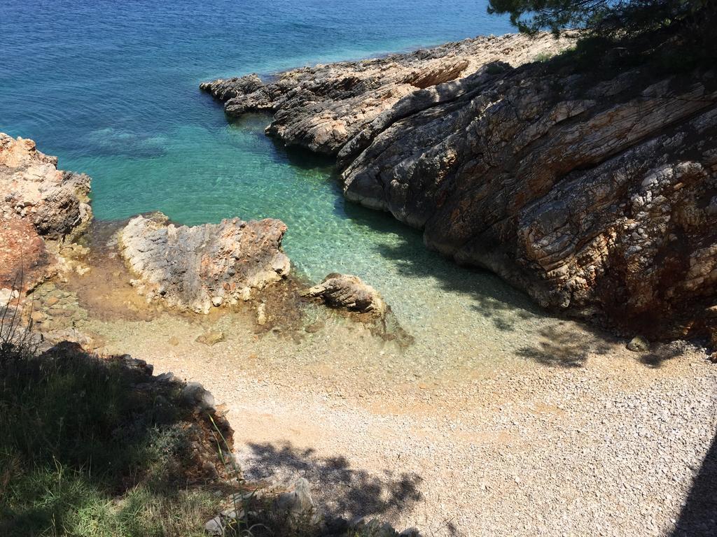 Apartment Maestral Rogač Eksteriør bilde