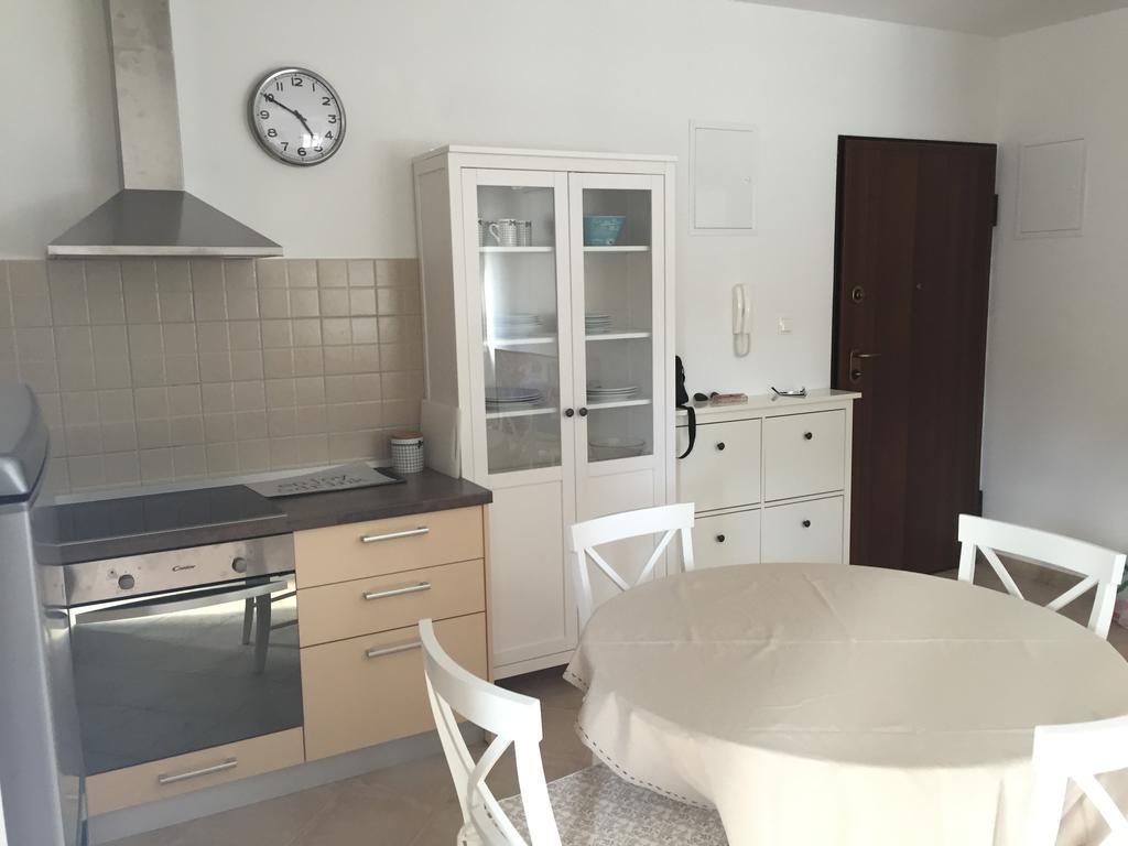 Apartment Maestral Rogač Eksteriør bilde